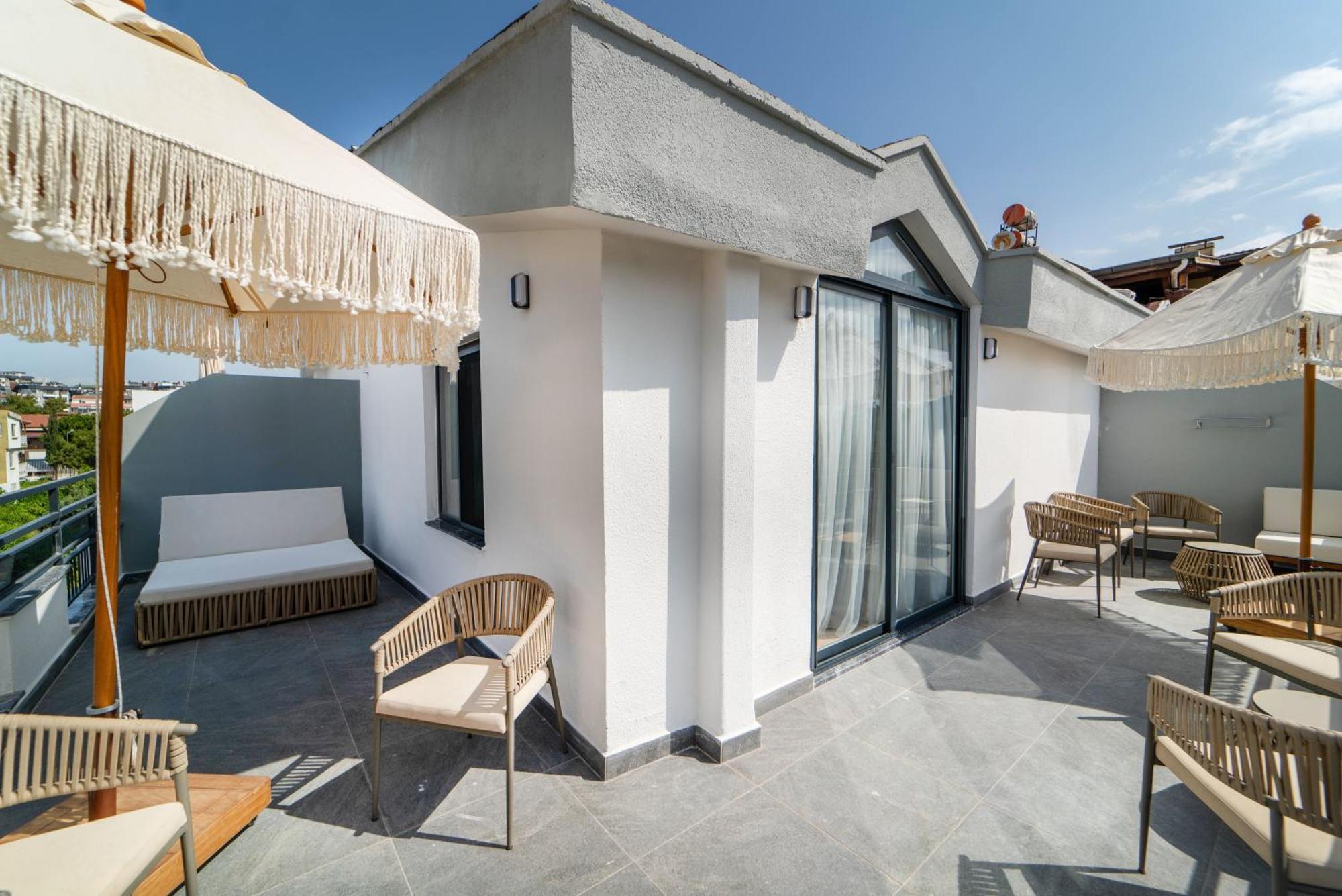 Deniz Boutique Hotel Antalya Exterior photo